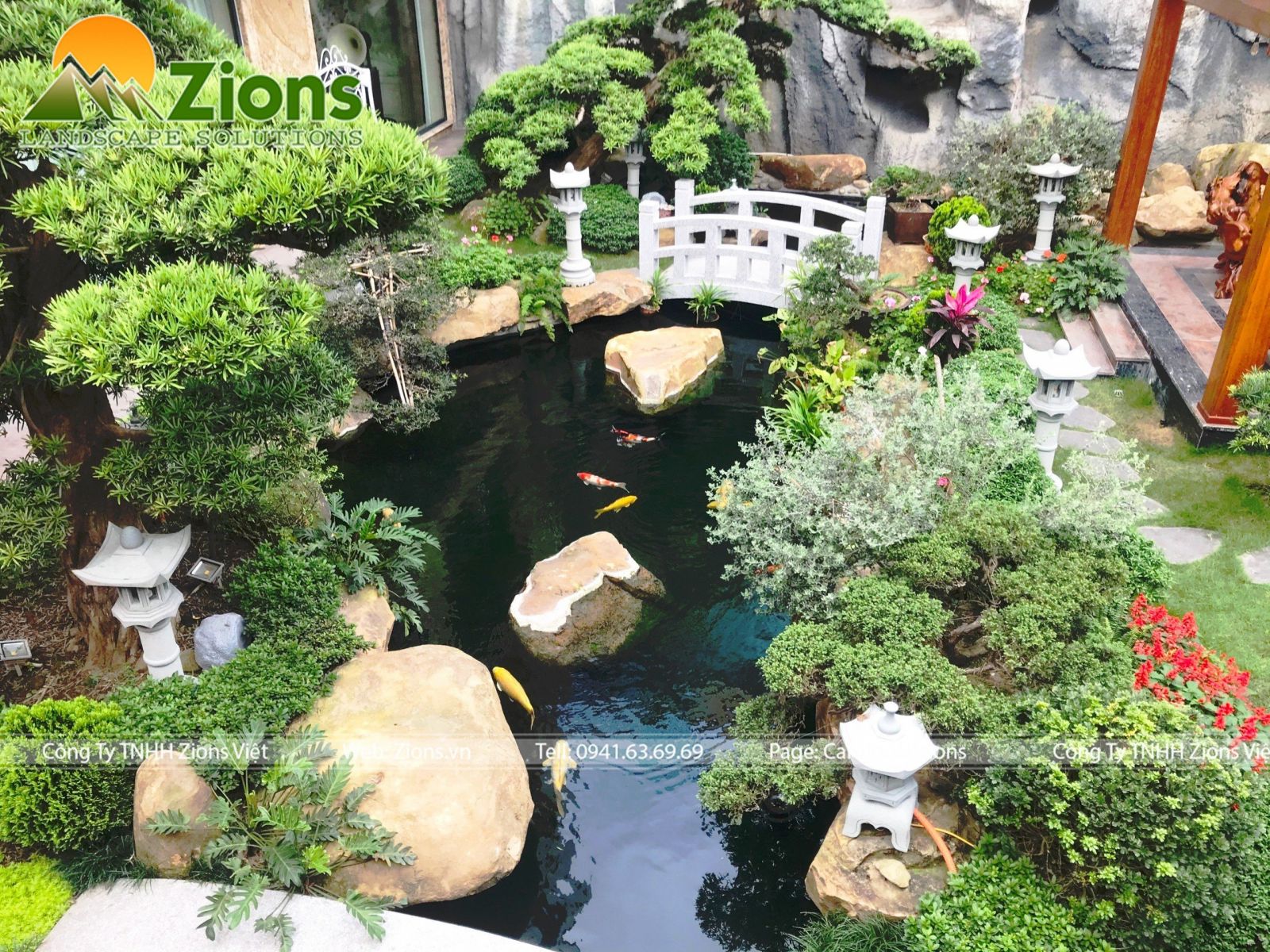 Hồ koi sân vườn được Zions Landscape thực hiện